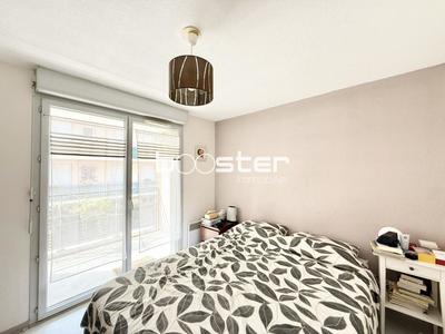 Appartement ancien - 109 m² - 5 pièces