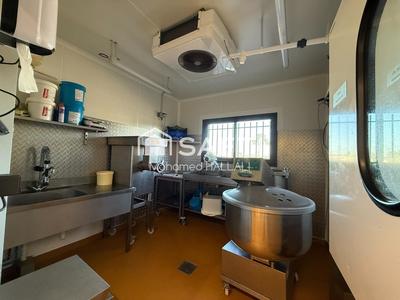 Local commercial - 380 m² - 5 pièces