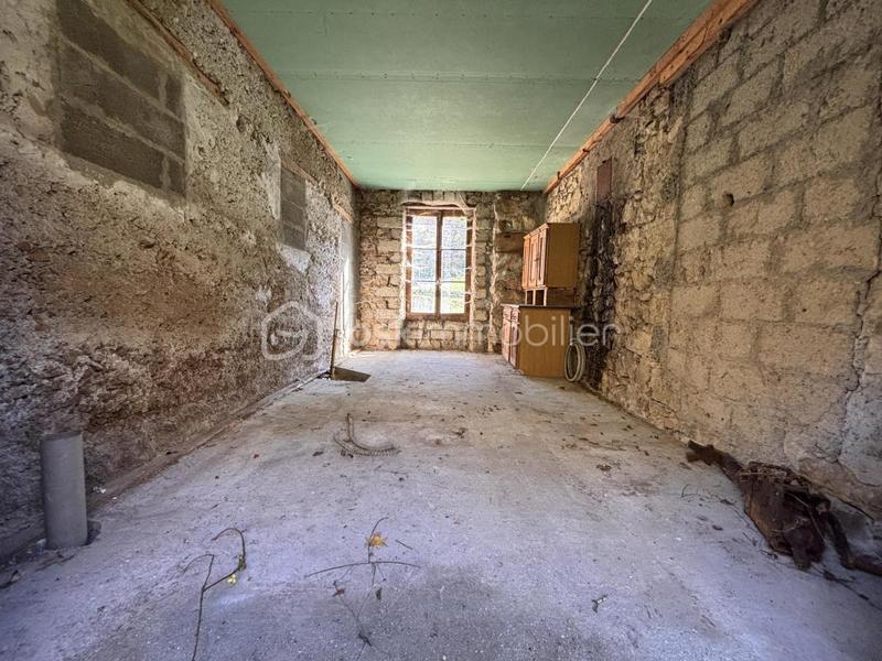 Corps de ferme - 64 m² - 3 pièces