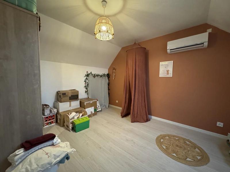 Maison - 105 m² - 4 pièces