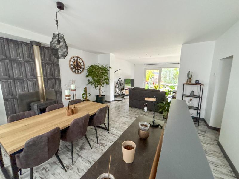 Maison - 110 m² - 5 pièces