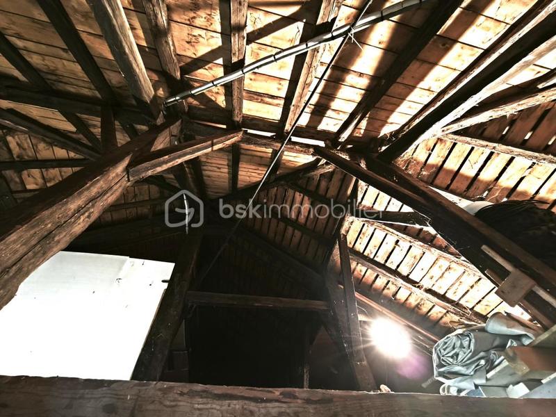 Ferme - 303 m² - 8 pièces