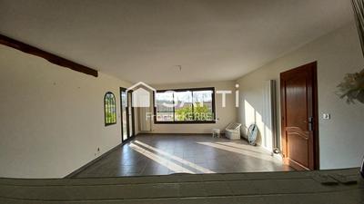 Maison - 118 m² - 6 pièces