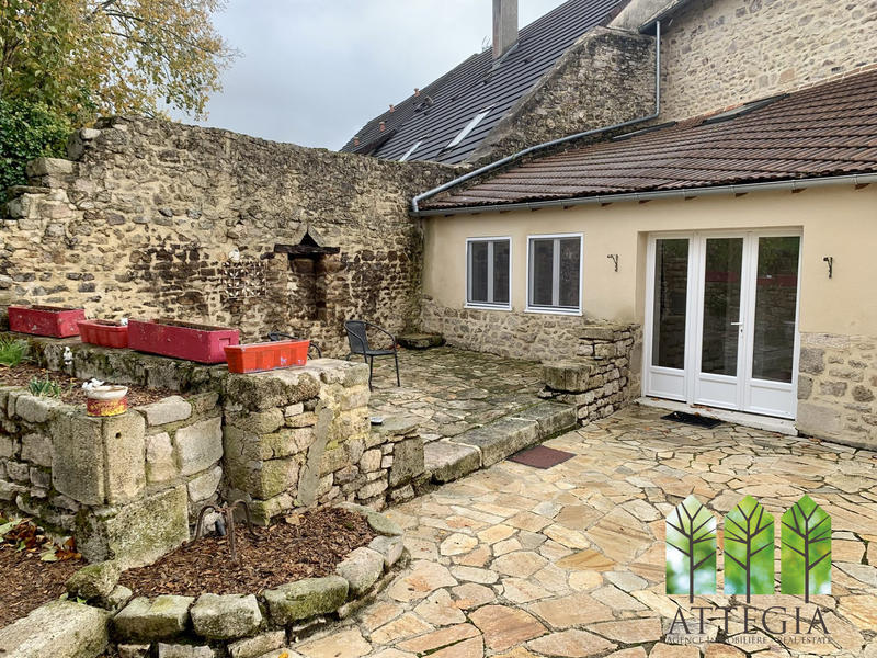 Maison - 171 m² - 7 pièces