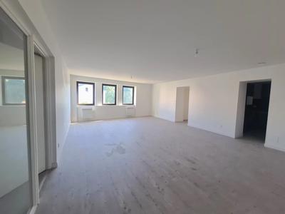 Appartement - 142 m² - 4 pièces