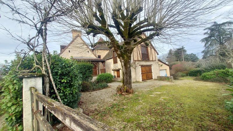 Maison - 156 m² - 5 pièces