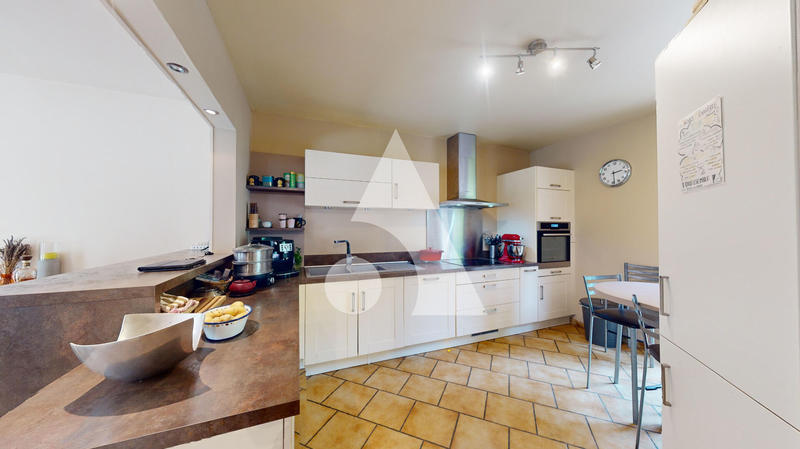 Maison - 150 m² - 7 pièces