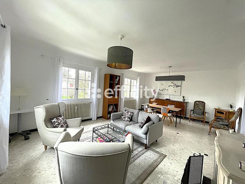 Maison - 175 m² - 7 pièces