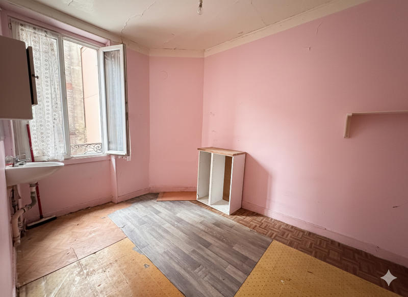 Appartement - 9 m² - 1 pièce