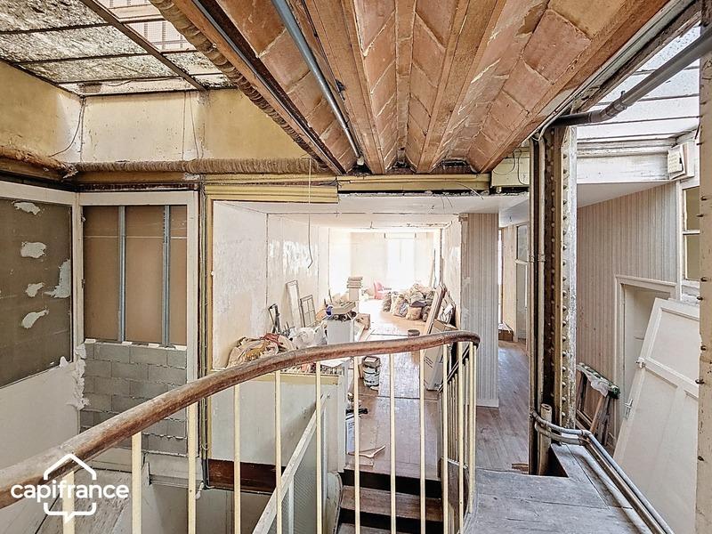 Immeuble - 330 m² - 11 pièces