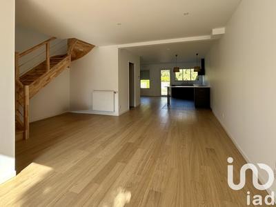 Maison - 107 m² - 4 pièces