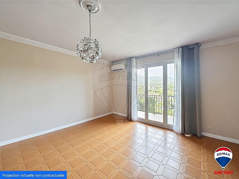 Appartement - 77 m² - 3 pièces