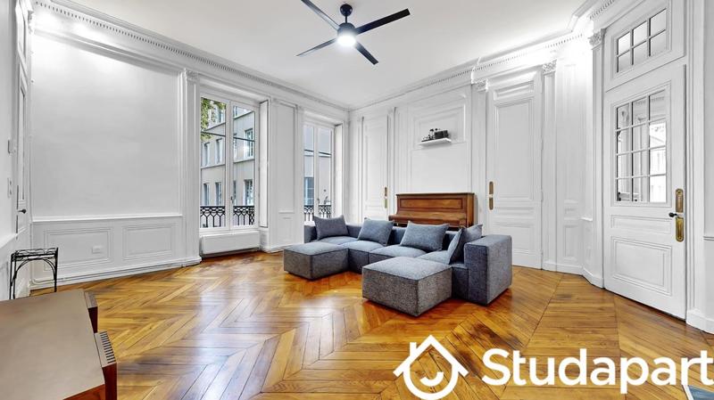 Chambre - 13 m² - 1 pièce