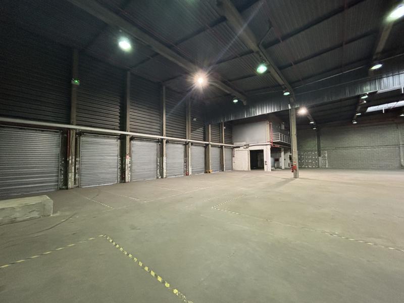 Entrepôt - 4 016 m²