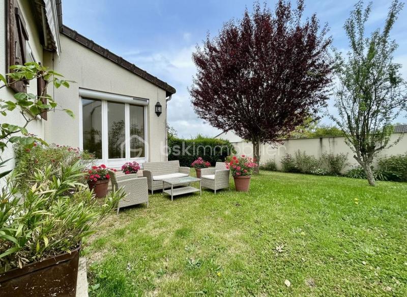 Maison - 92 m² - 5 pièces