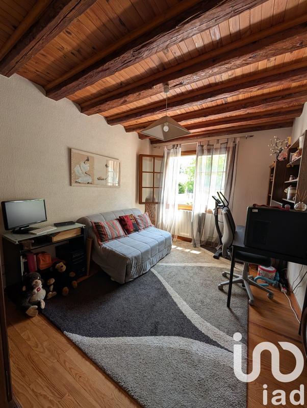 Maison - 184 m² - 9 pièces