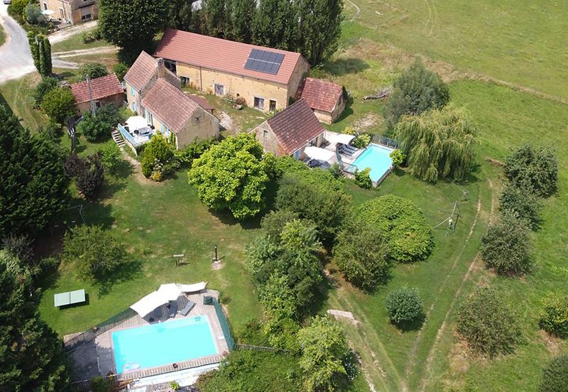 Corps de ferme - 137 m² - 9 pièces