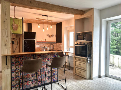 Maison - 104 m² - 4 pièces