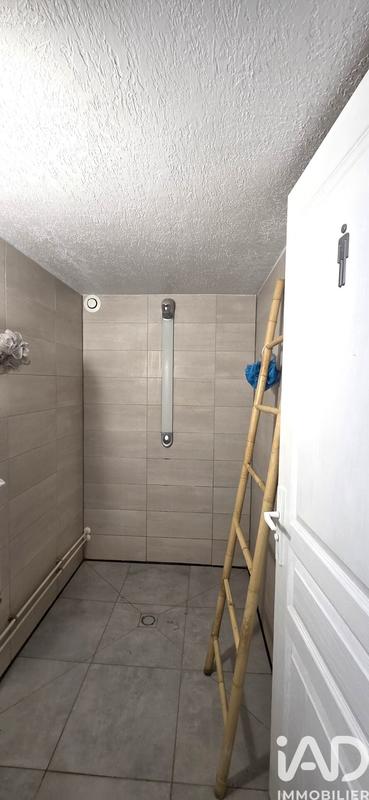 Maison - 111 m² - 7 pièces