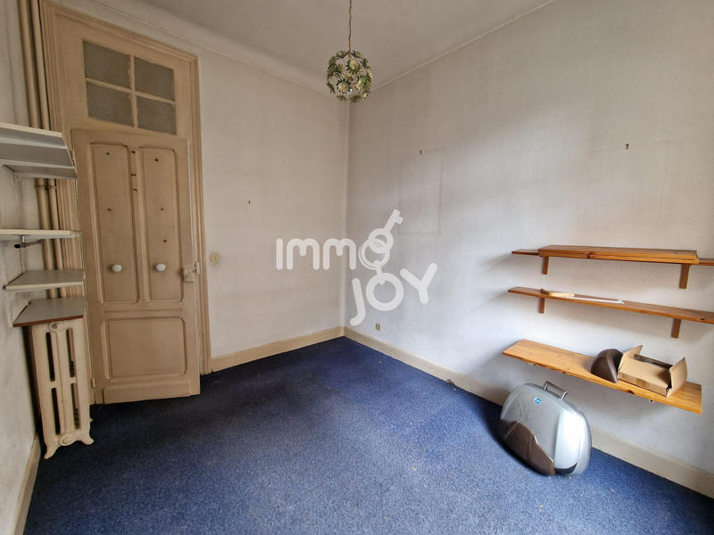 Appartement - 144 m² - 4 pièces