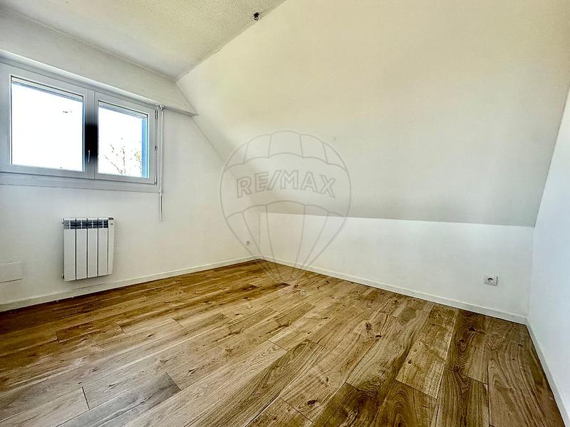 Propriété - 185 m² - 7 pièces