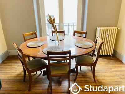 Chambre - 21 m² - 1 pièce