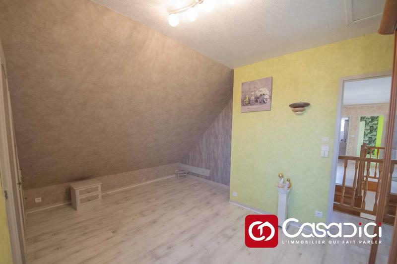 Maison - 187 m² - 6 pièces