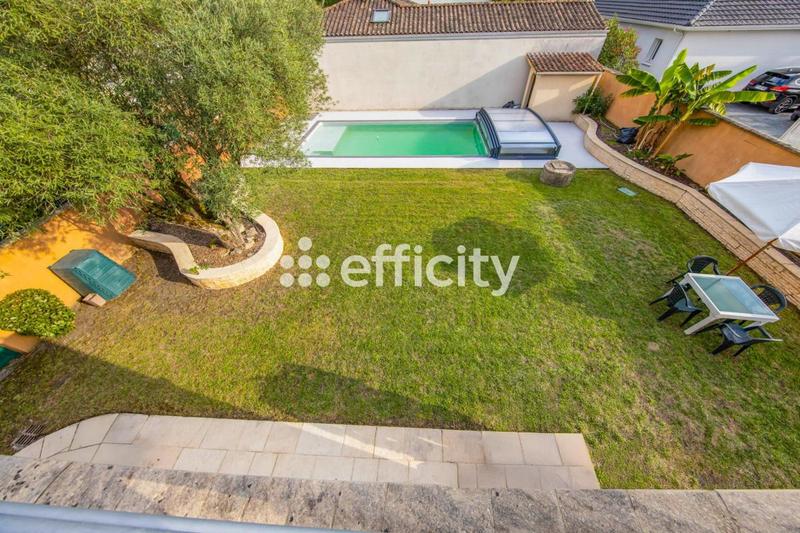 Maison - 150 m² - 5 pièces