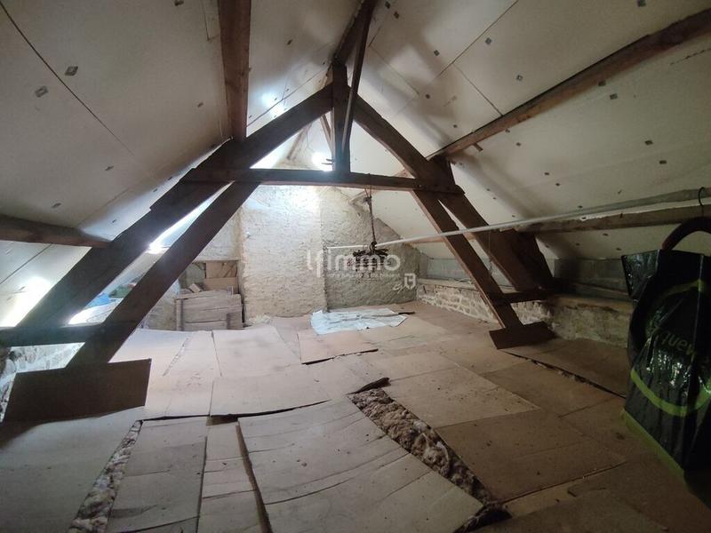 Maison en pierre - 75 m² - 4 pièces