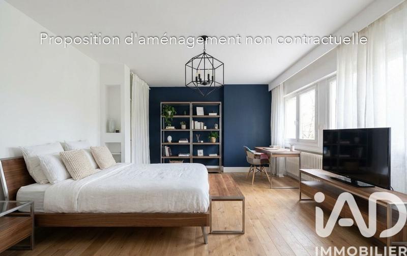 Maison - 238 m² - 10 pièces