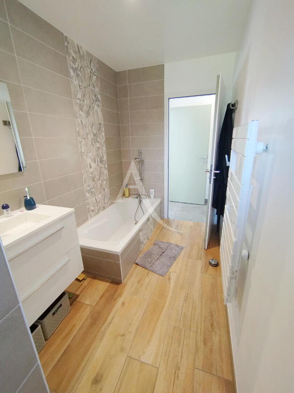 Maison - 67 m² - 3 pièces