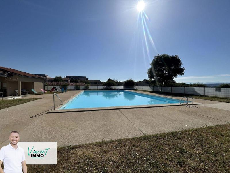 Appartement - 80 m² - 4 pièces