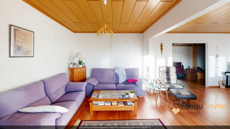 Appartement - 100 m² - 4 pièces