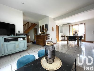 Maison - 122 m² - 6 pièces