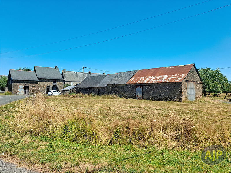 Maison - 132 m² - 2 pièces