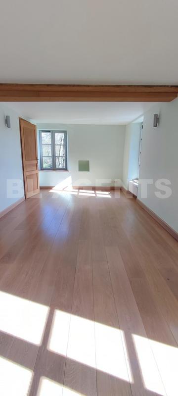 Moulin - 195 m² - 6 pièces