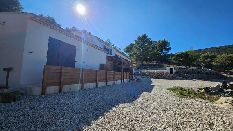 Maison - 170 m² - 5 pièces