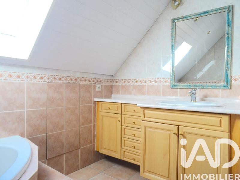 Maison - 87 m² - 5 pièces