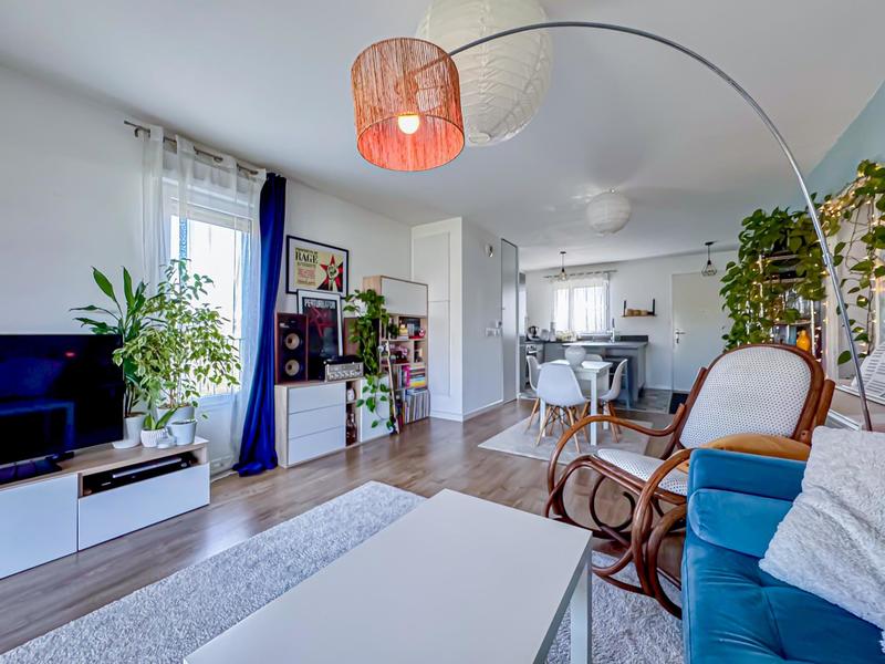 Appartement - 64 m² - 3 pièces