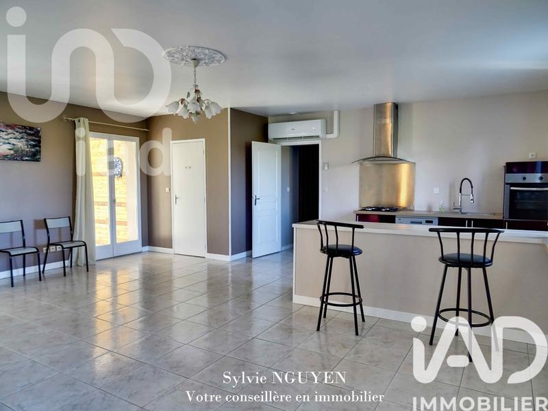 Maison - 486 m² - 12 pièces