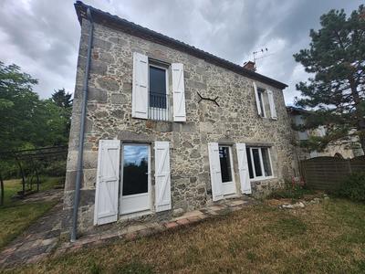 Maison de village - 159 m² - 7 pièces