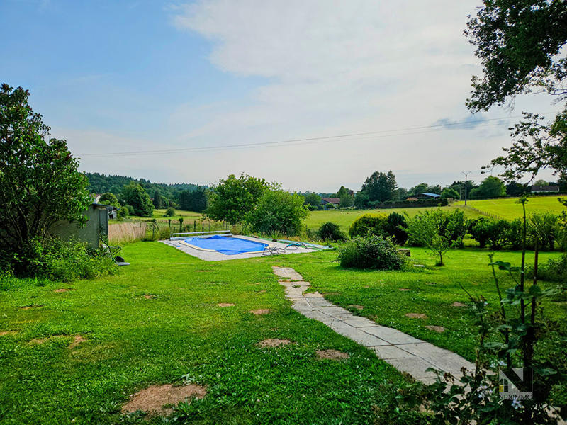 Maison - 233 m² - 5 pièces