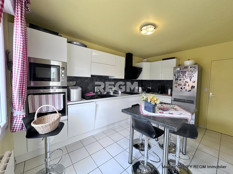 Maison - 158 m² - 5 pièces