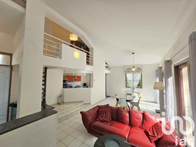 Maison - 140 m² - 6 pièces