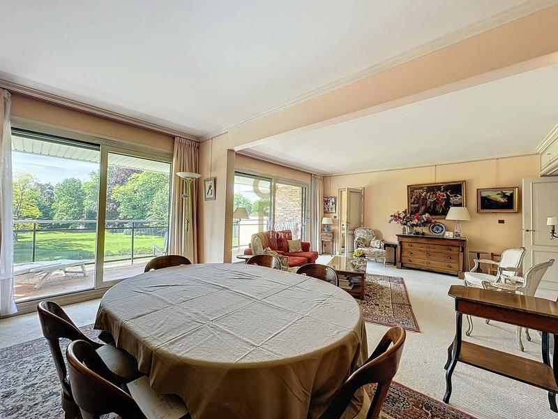 Appartement - 126 m² - 4 pièces