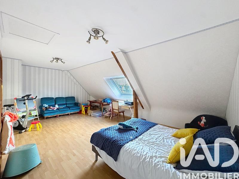 Maison - 158 m² - 7 pièces