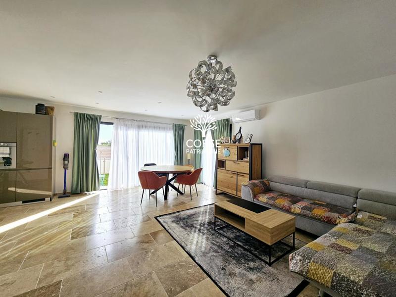 Villa - 102 m² - 3 pièces