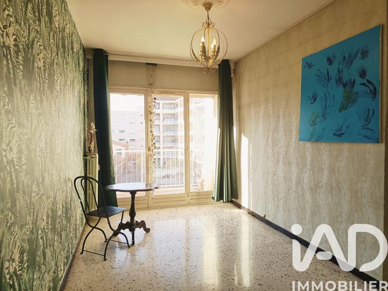 Appartement - 81 m² - 4 pièces