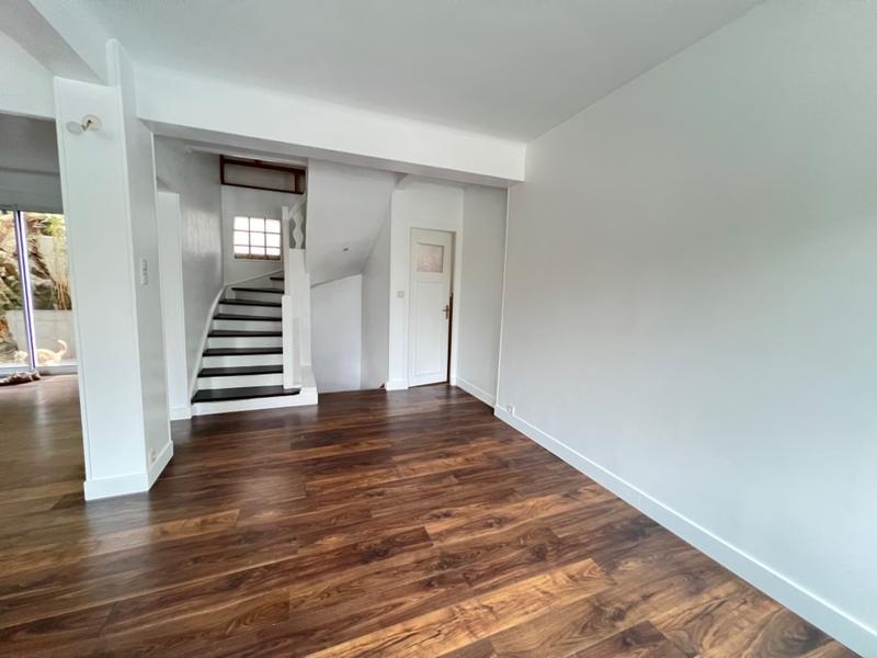 Maison - 144 m² - 8 pièces