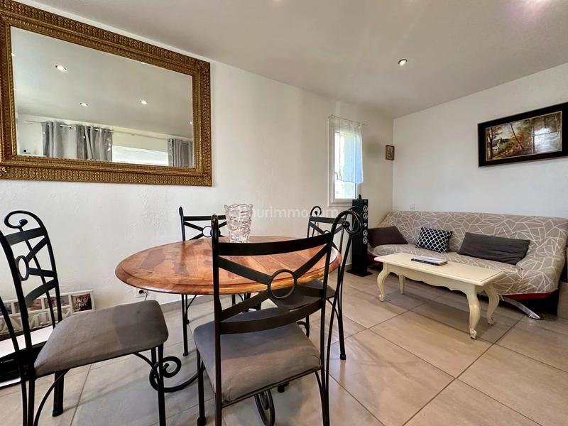 Maison - 197 m² - 5 pièces